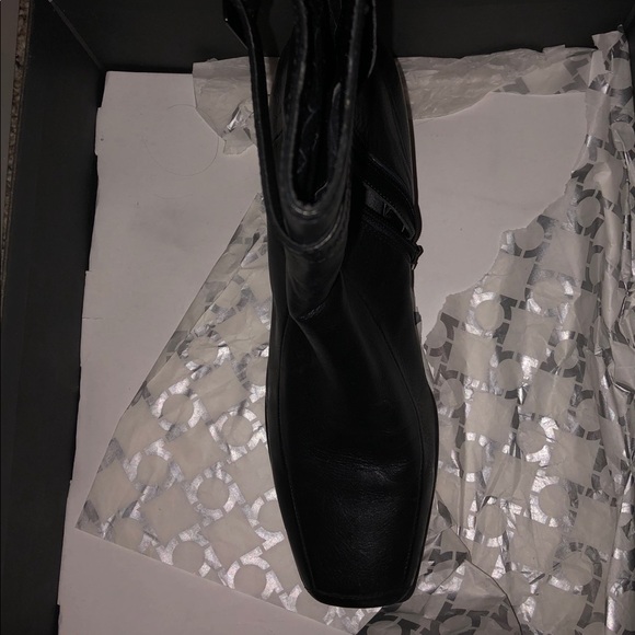 Kenneth Cole Reaction Boots - Picture 4 of 4
